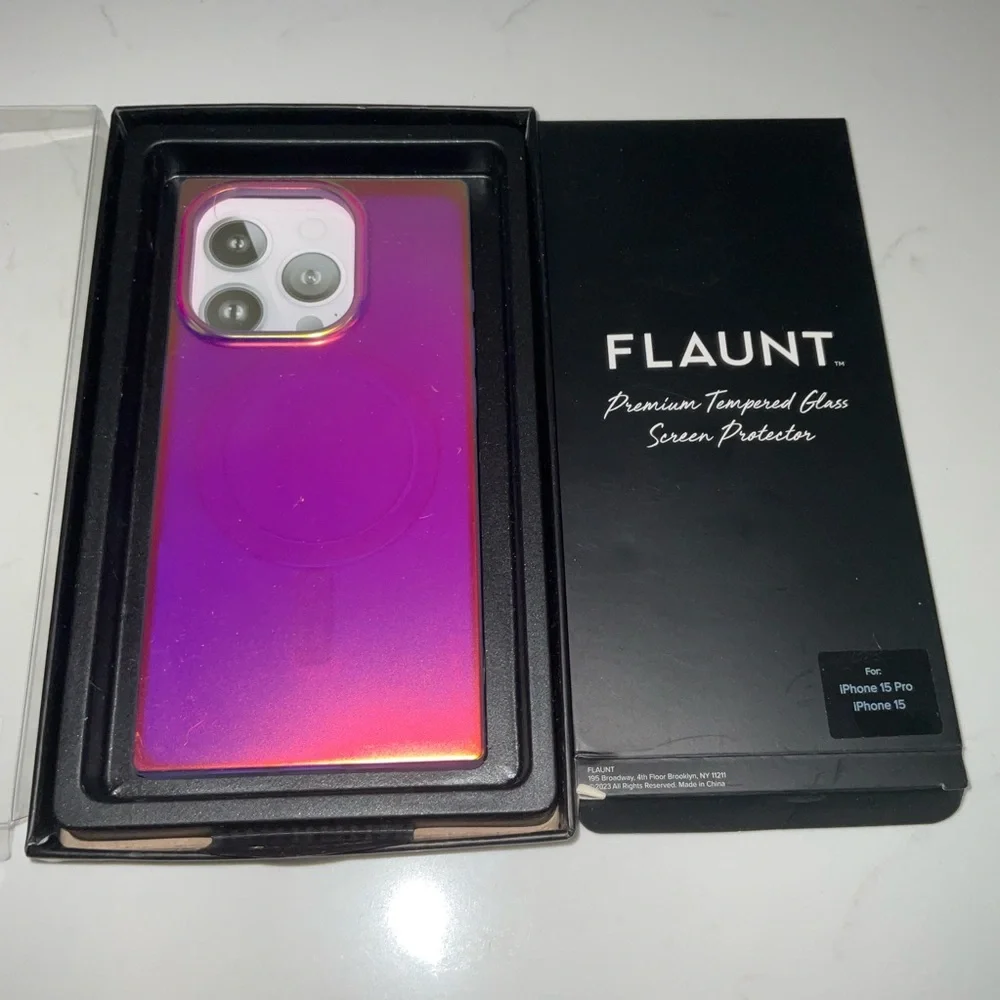 Flaunt Gradient Phone Case - 15 Pro Pink and Gold